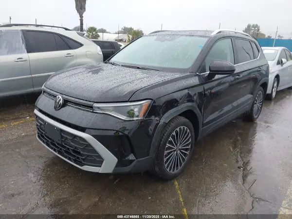 3VVEC7B25SM012604 2025 VOLKSWAGEN TAOS - Image 2