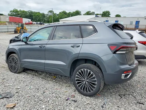 3VVEC7B25SM046462 2025 VOLKSWAGEN TAOS - Image 2