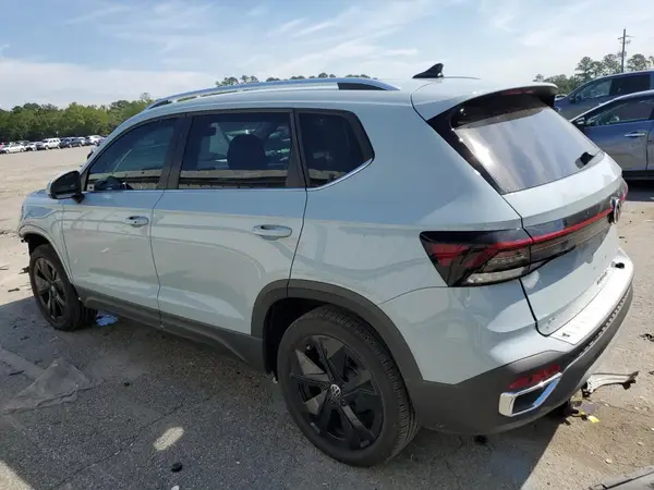 3VVEC7B26SM047345 2025 VOLKSWAGEN TAOS - Image 2