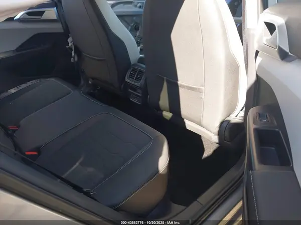 3VVEC7B2XSM045985 2025 VOLKSWAGEN TAOS - Image 8