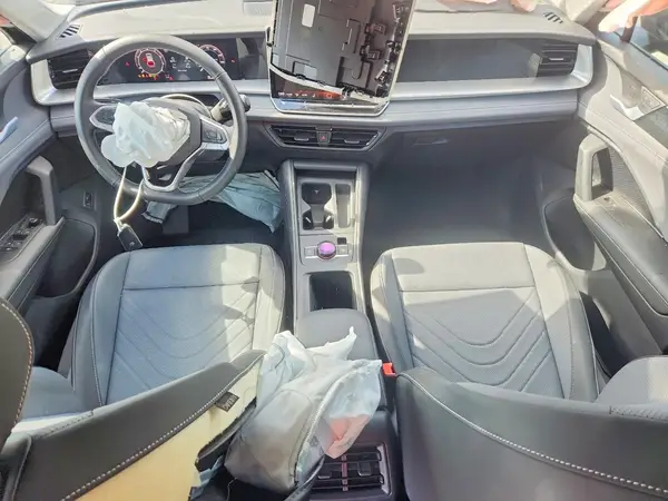 3VVER7RM8TM004181 2026 VOLKSWAGEN TIGUAN - Image 8