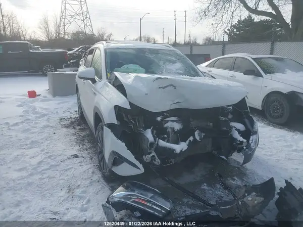 3VVEX7B20RM038171 2024 VOLKSWAGEN TAOS - Image 1