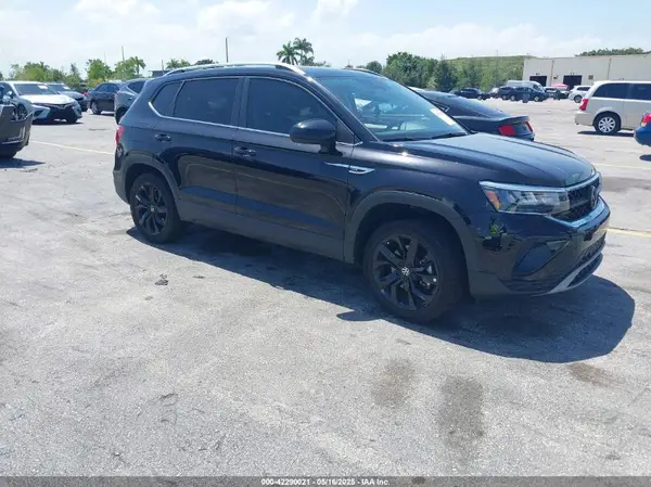 3VVEX7B20RM047467 2024 VOLKSWAGEN TAOS - Image 1