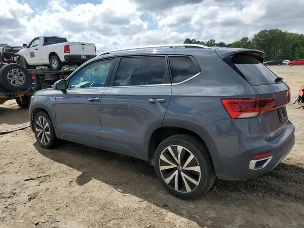 3VVEX7B20RM086236 2024 VOLKSWAGEN TAOS - Image 2