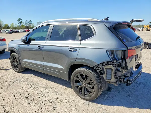 3VVEX7B20RM099259 2024 VOLKSWAGEN TAOS - Image 2