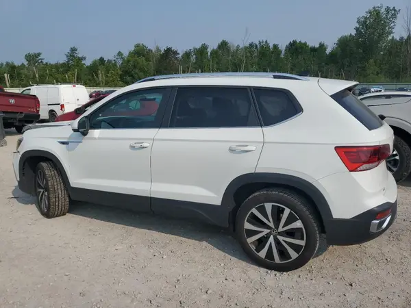 3VVEX7B21RM002280 2024 VOLKSWAGEN TAOS - Image 2