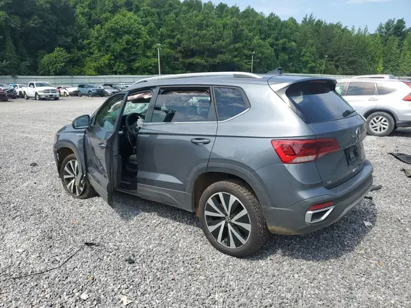 3VVEX7B21RM097925 2024 VOLKSWAGEN TAOS - Image 2