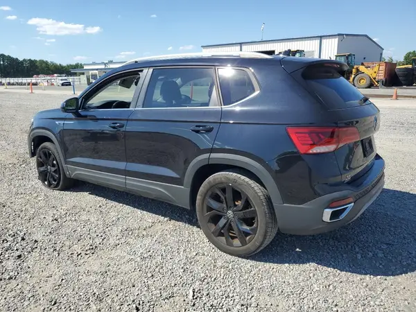 3VVEX7B22RM009867 2024 VOLKSWAGEN TAOS - Image 2