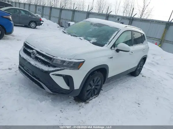 3VVEX7B22RM027625 2024 VOLKSWAGEN TAOS - Image 2