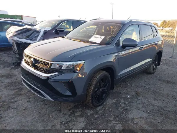 3VVEX7B22RM112576 2024 VOLKSWAGEN TAOS - Image 2