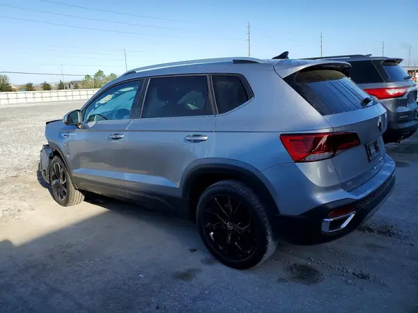3VVEX7B23RM126499 2024 VOLKSWAGEN TAOS - Image 2