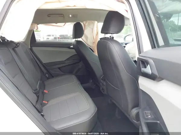 3VVEX7B24PM370188 2023 VOLKSWAGEN TAOS - Image 8