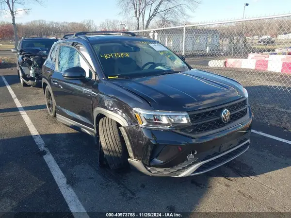 3VVEX7B24RM007974 2024 VOLKSWAGEN TAOS - Image 1