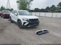 3VVEX7B24RM035466 2024 VOLKSWAGEN TAOS