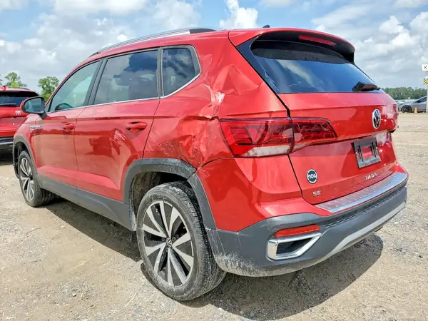 3VVEX7B24RM051456 2024 VOLKSWAGEN TAOS - Image 2