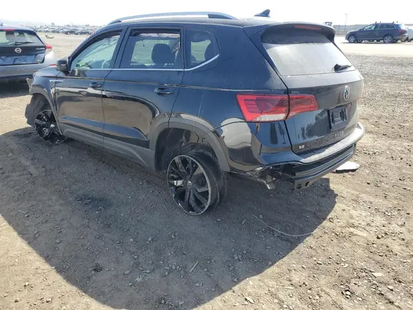 3VVEX7B24RM103989 2024 VOLKSWAGEN TAOS - Image 2