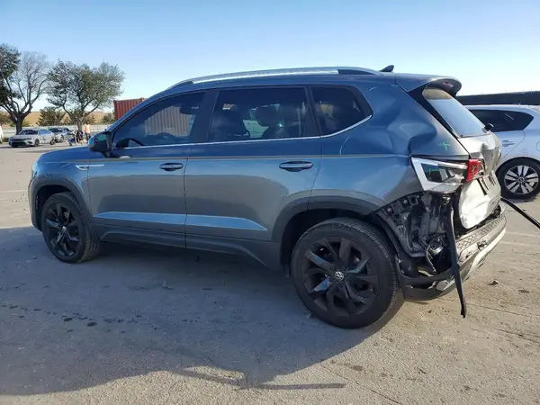 3VVEX7B24RM131212 2024 VOLKSWAGEN TAOS - Image 2
