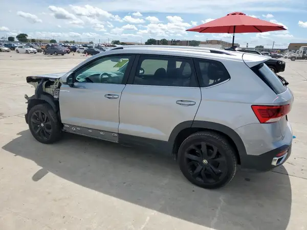3VVEX7B25PM301140 2023 VOLKSWAGEN TAOS - Image 2