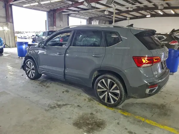 3VVEX7B25PM357739 2023 VOLKSWAGEN TAOS - Image 2
