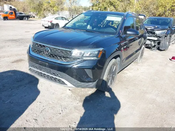 3VVEX7B25RM005683 2024 VOLKSWAGEN TAOS - Image 2