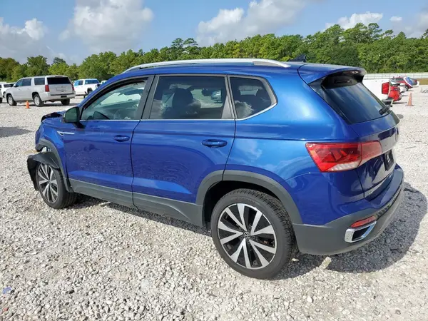 3VVEX7B26PM305262 2023 VOLKSWAGEN TAOS - Image 2