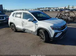 3VVEX7B26PM307917 2023 VOLKSWAGEN TAOS
