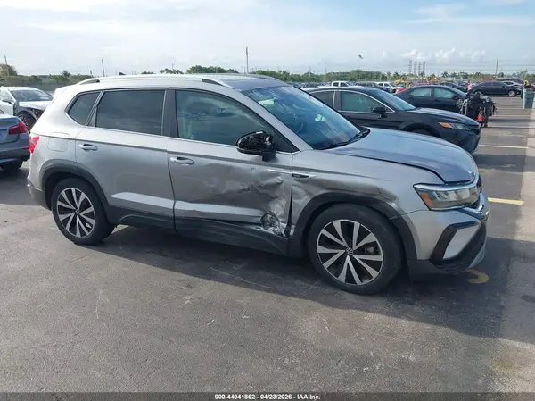 3VVEX7B26PM368474 2023 VOLKSWAGEN TAOS - Image 1