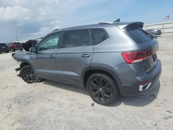 3VVEX7B26RM084989 2024 VOLKSWAGEN TAOS - Image 2