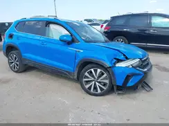 3VVEX7B27PM328016 2023 VOLKSWAGEN TAOS