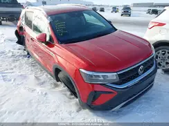 3VVEX7B27RM015034 2024 VOLKSWAGEN TAOS