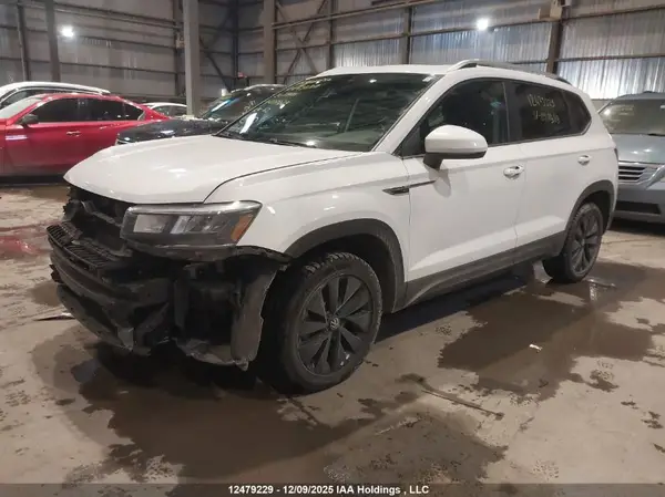 3VVEX7B27RM020329 2024 VOLKSWAGEN TAOS - Image 2