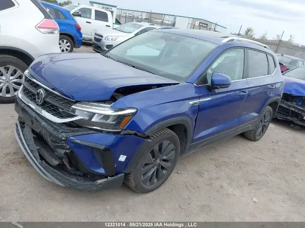 3VVEX7B27RM040287 2024 VOLKSWAGEN TAOS - Image 2