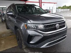3VVEX7B27RM105607 2024 VOLKSWAGEN TAOS