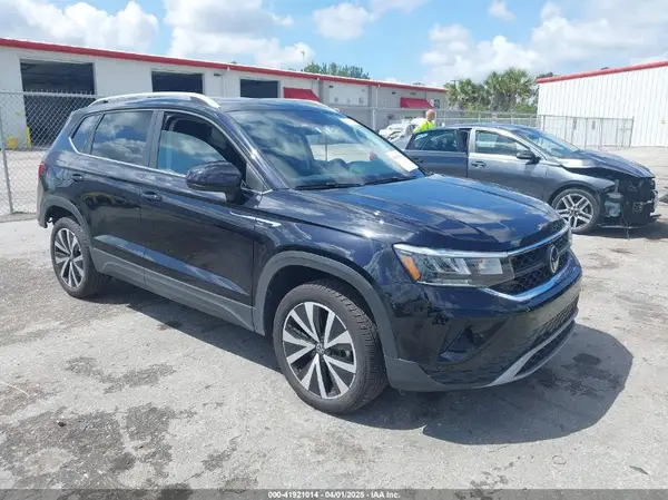3VVEX7B27RM124612 2024 VOLKSWAGEN TAOS - Image 1