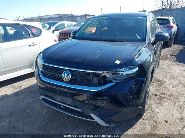 3VVEX7B28RM037544 2024 VOLKSWAGEN TAOS - Image 2