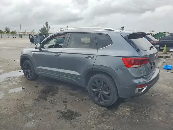 3VVEX7B28RM055980 2024 VOLKSWAGEN TAOS - Image 2