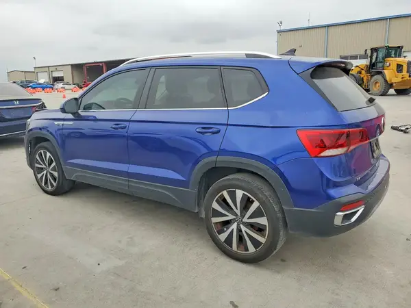 3VVEX7B29PM305210 2023 VOLKSWAGEN TAOS - Image 2