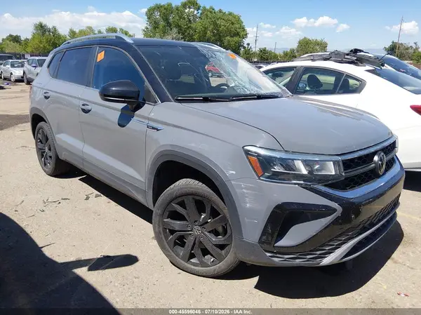 3VVEX7B29RM067295 2024 VOLKSWAGEN TAOS - Image 1