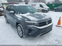 3VVEX7B2XNM001008 2022 VOLKSWAGEN TAOS