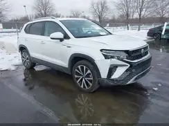 3VVEX7B2XPM313123 2023 VOLKSWAGEN TAOS
