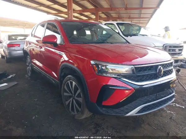 3VVEX7B2XPM314580 2023 VOLKSWAGEN TAOS - Image 1