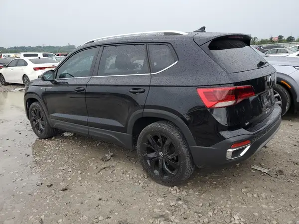 3VVEX7B2XPM323926 2023 VOLKSWAGEN TAOS - Image 2