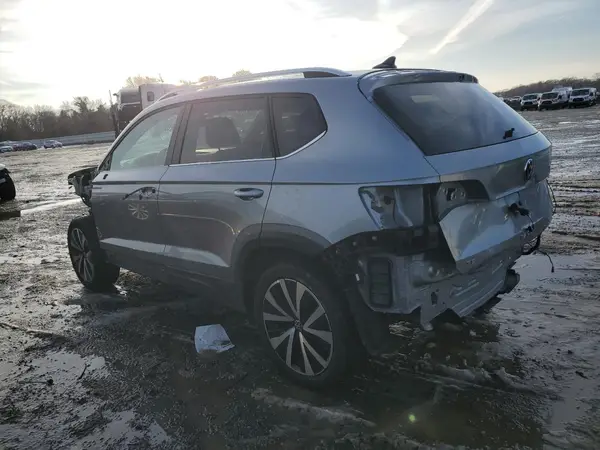 3VVEX7B2XPM349443 2023 VOLKSWAGEN TAOS - Image 2