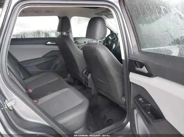 3VVEX7B2XPM361172 2023 VOLKSWAGEN TAOS - Image 8