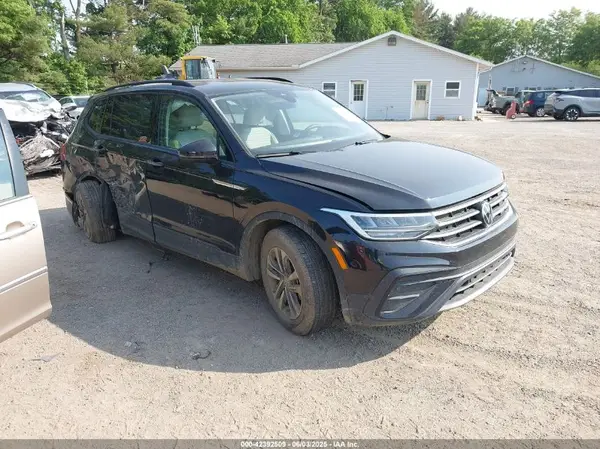 3VVFB7AX0RM048747 2024 VOLKSWAGEN TIGUAN - Image 1