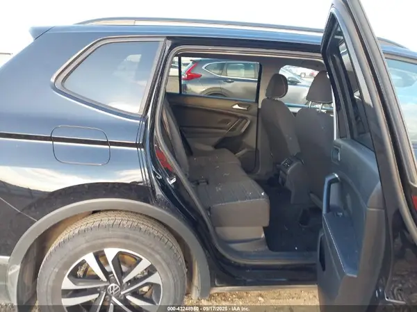 3VVFB7AX0RM114553 2024 VOLKSWAGEN TIGUAN - Image 8