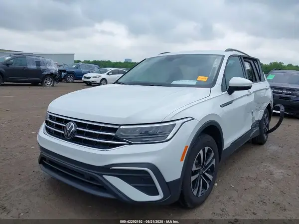 3VVFB7AX0RM183016 2024 VOLKSWAGEN TIGUAN - Image 2