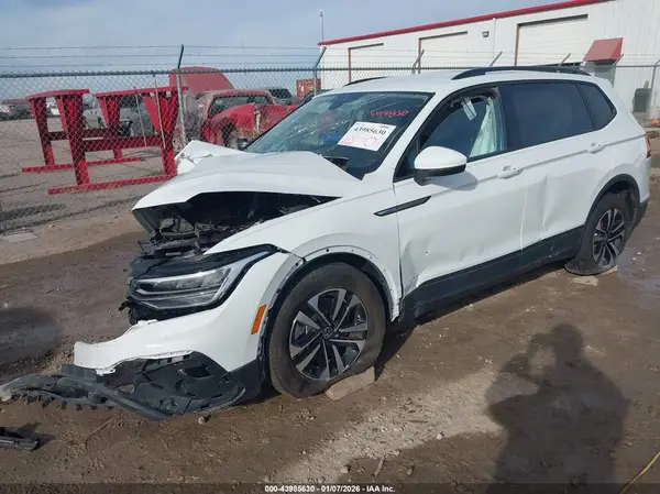 3VVFB7AX1RM032850 2024 VOLKSWAGEN TIGUAN - Image 2