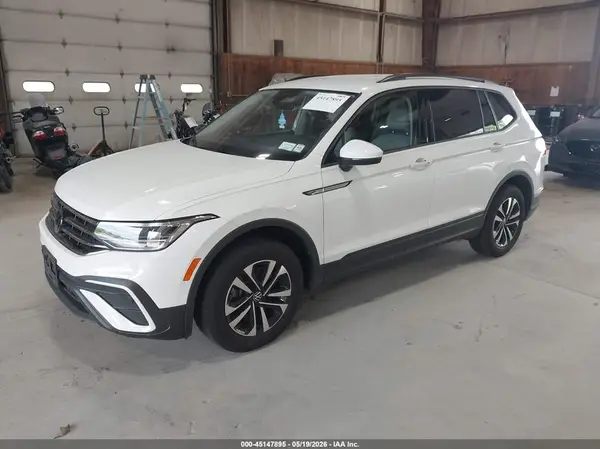 3VVFB7AX1RM452530 2024 VOLKSWAGEN TIGUAN - Image 2