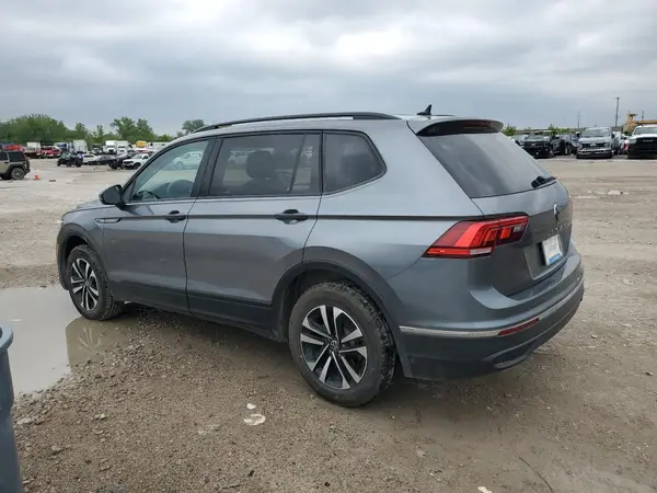 3VVFB7AX3PM017506 2023 VOLKSWAGEN TIGUAN - Image 2